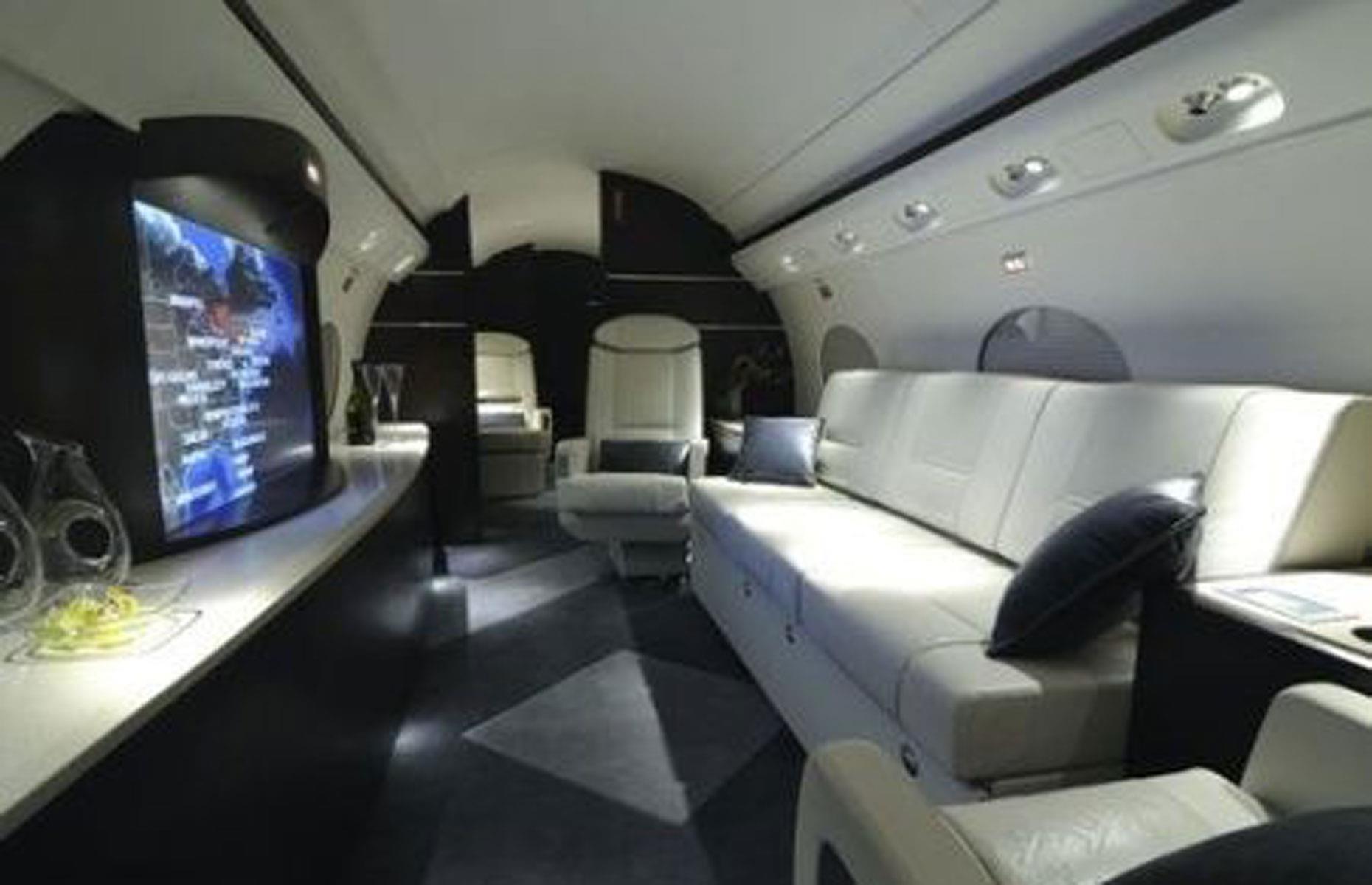 Jet privé Gulfstream III : 130 M$ (118 M€)